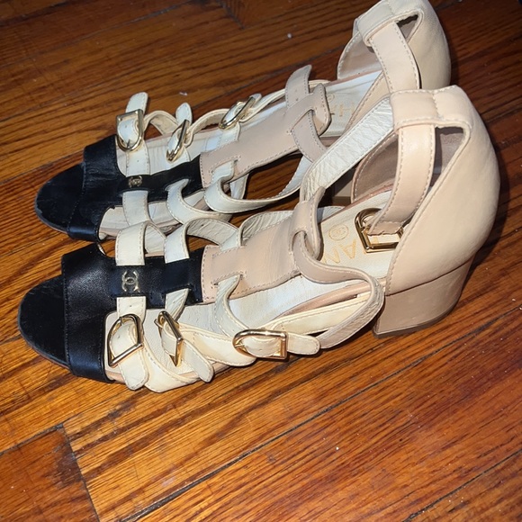 Authentic Chanel sandals - Picture 7 of 7
